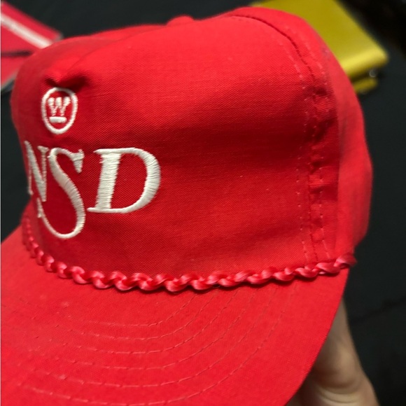 Vintage Red NSD W SnapBack One Size Adjustable Hat NWOT Young An - Picture 3 of 11